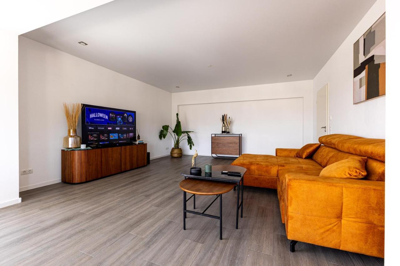 Design Apartment Zentral Fuer 6 In Andernach: Ausblick, Wifi, Kueche Eksteriør billede